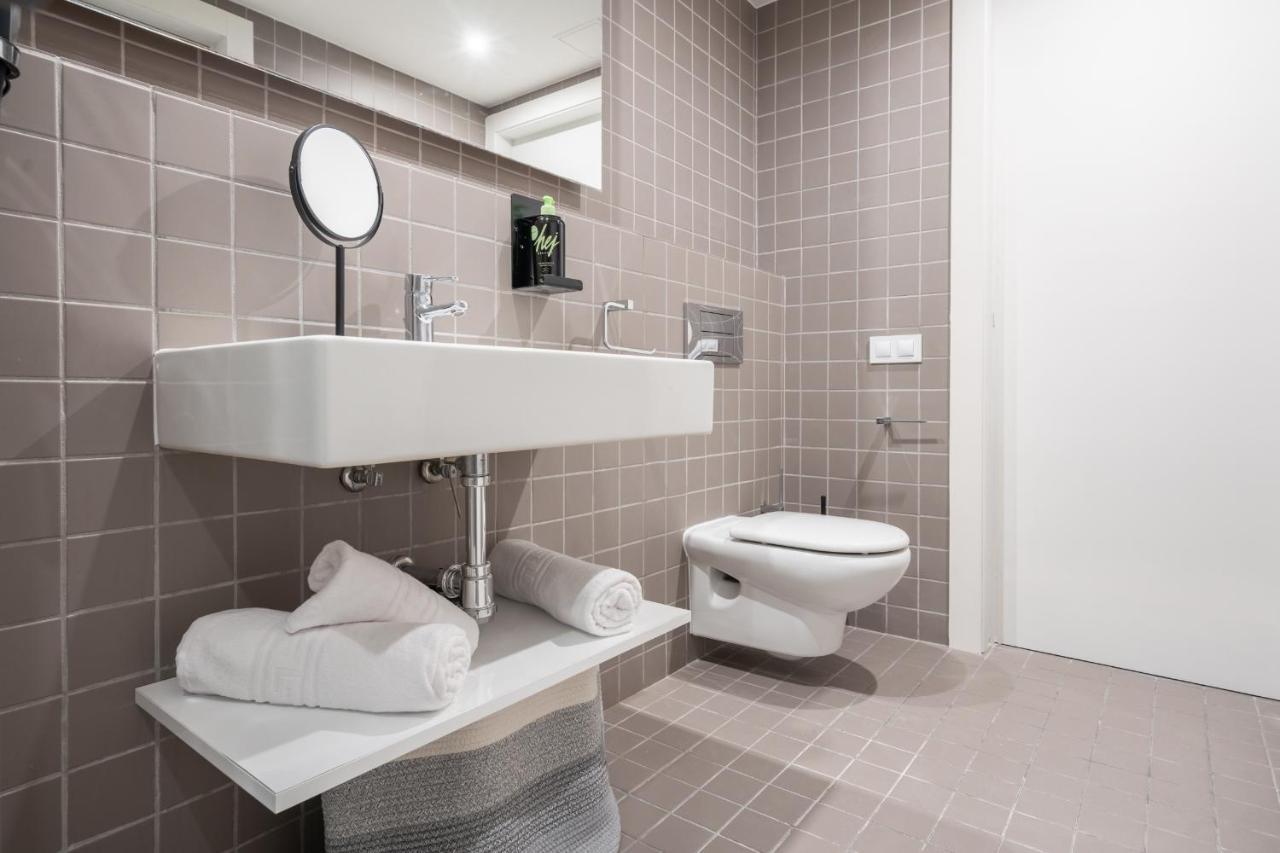 Limehome Rector Triado Apartment *