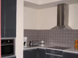 Limehome Rector Triado Apartment *